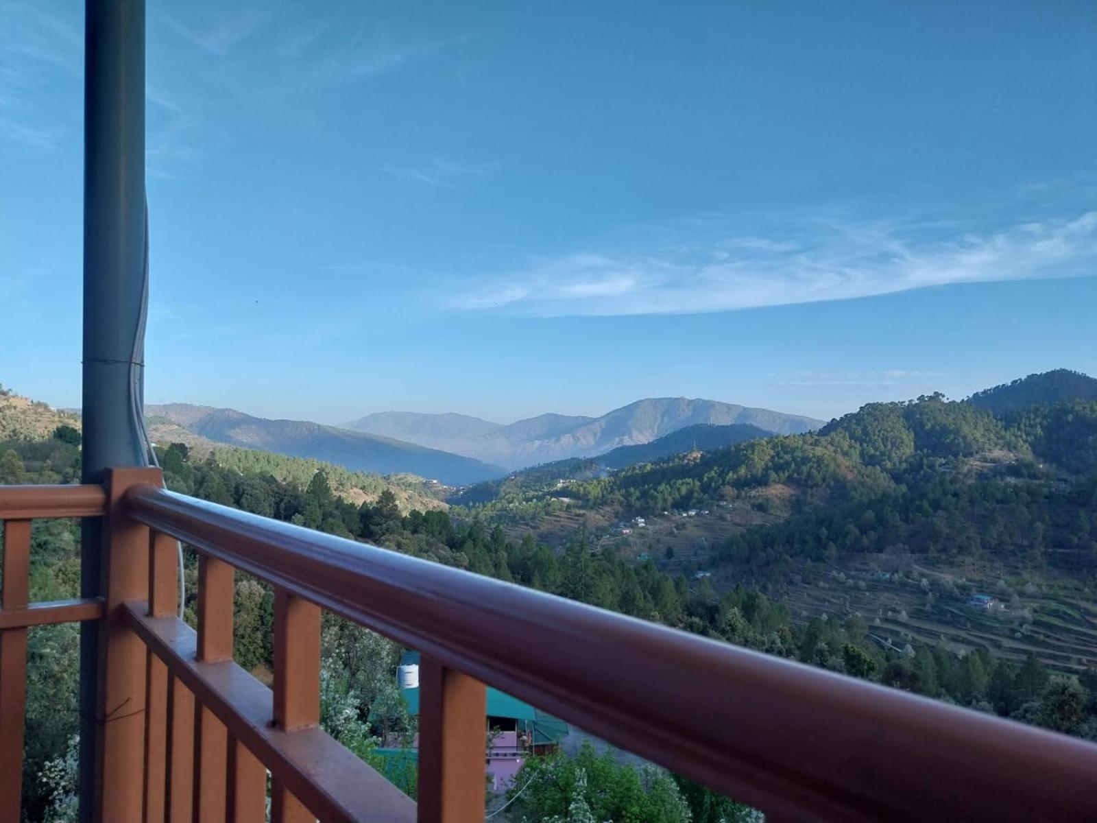 Anmol Paradise Hotel Mukteshwar Ngoại thất bức ảnh